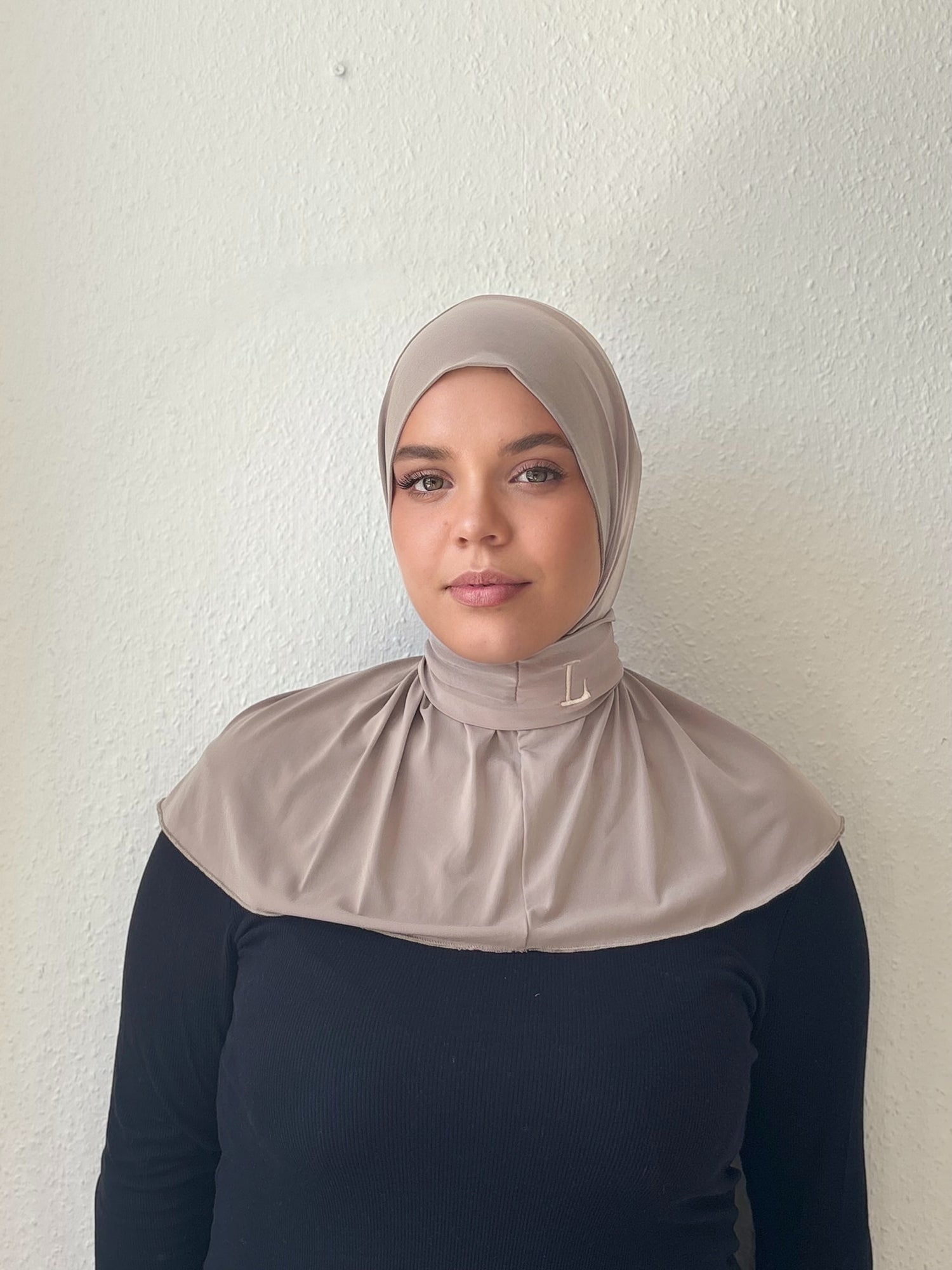 Hijab instant brodé