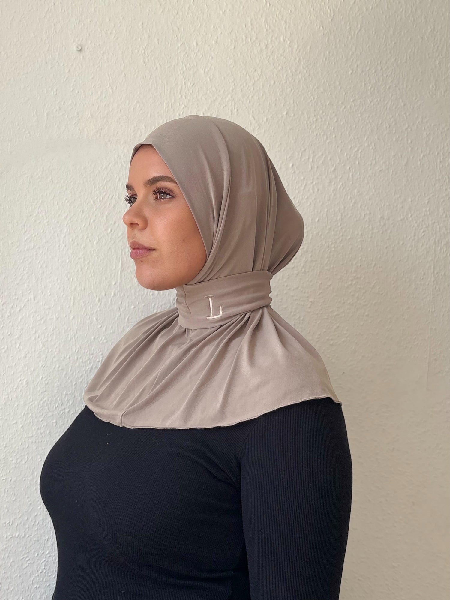 Hijab instant brodé