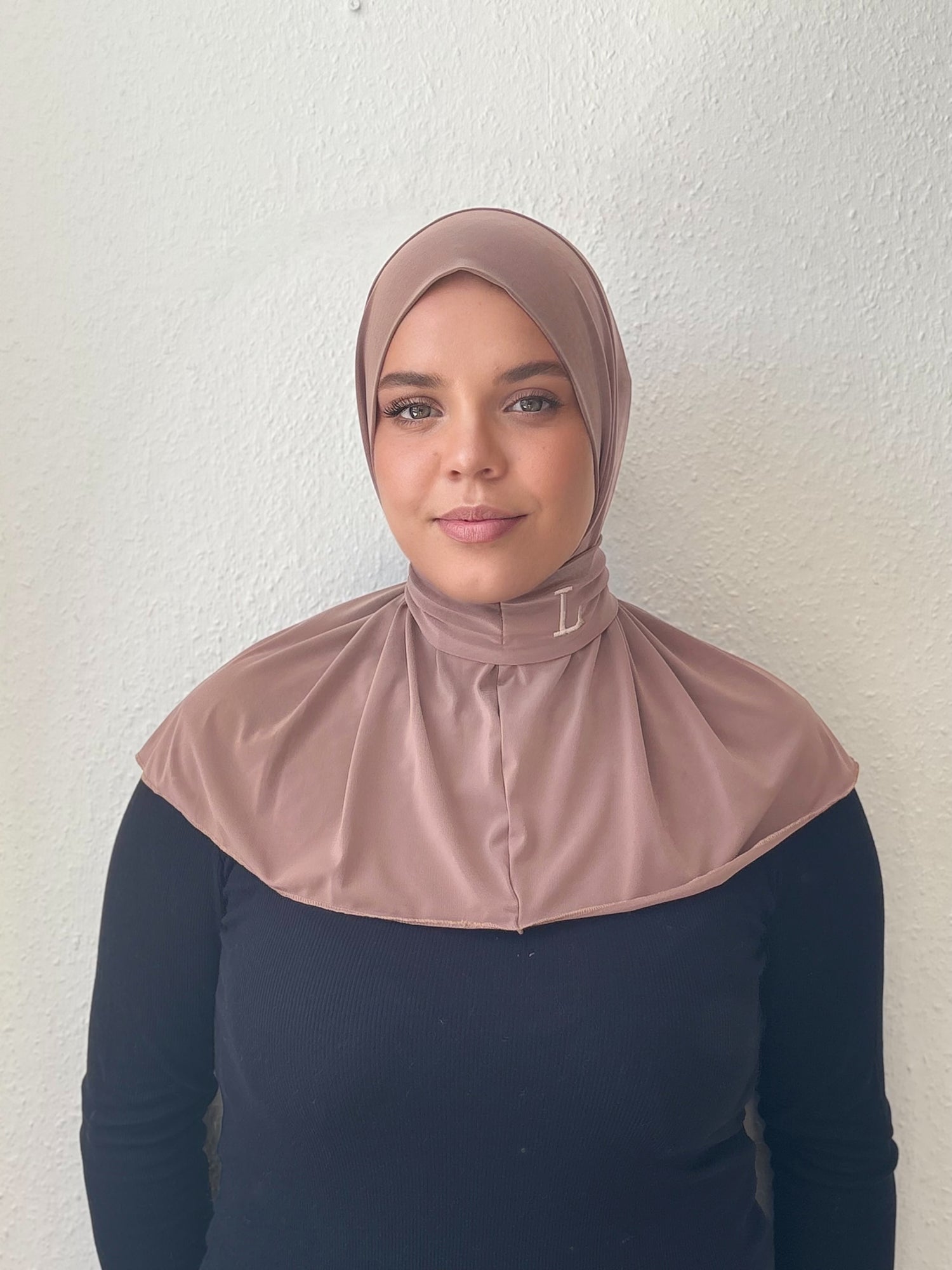 Hijab instant brodé